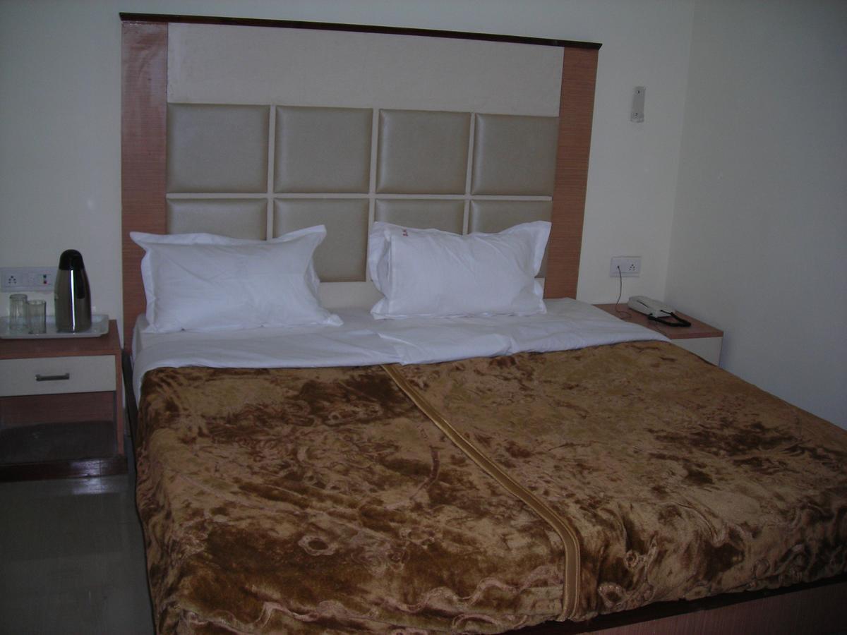 Hotel Dolphin Raipur (Chhattisgarh) Exterior photo